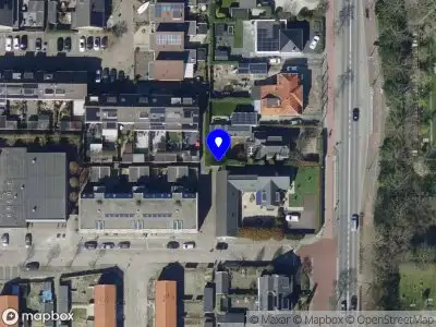 Ambulance met gepaste spoed naar de Evertsenstraat in Barendrecht