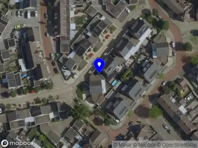 Brandweer met grote spoed naar de Kasteelstraat in Brunssum vanwege gebouwbrand