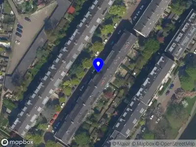 Ambulance met grote spoed naar de Boreelstraat in Rotterdam