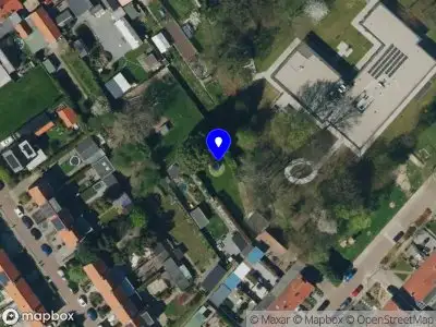 Brandweer met grote spoed naar de J. van Oldenbarneveldtstraat in Geldermalsen vanwege voertuigbrand