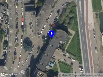 Ambulance met gepaste spoed naar de Lekstraat in Schiedam