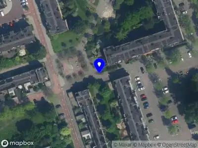 Besteld ambulance vervoer naar de Dwaze Moeders plein in Amsterdam