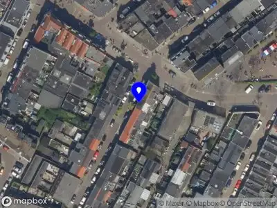 Ambulance met gepaste spoed naar de Zuidlandsestraat in Schiedam