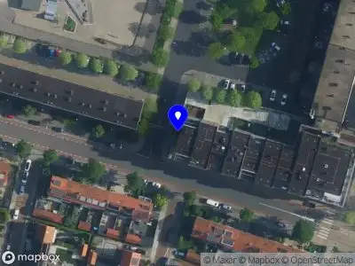 Ambulance met gepaste spoed naar de Hasselaarstraat in Diemen