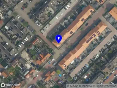 Ambulance met grote spoed naar de Troelstrastraat in Moordrecht