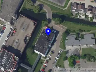 Ambulance met grote spoed naar de Duivenstraat in Papendrecht