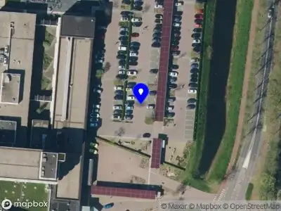 Brandweer met gepaste spoed naar de President Kennedylaan in Tiel vanwege afgaan automatisch brandalarm