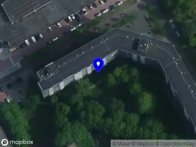 Brandweer met grote spoed naar de Hakfort in Amsterdam vanwege voertuigbrand