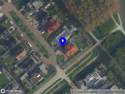 Ambulance met grote spoed naar de Abdis Aleydishof in 's-Gravenhage