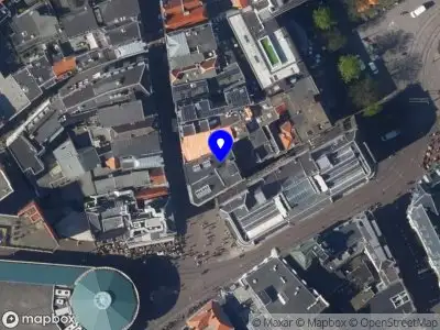 Brandweer met grote spoed naar de Halstraat in 's-Gravenhage vanwege afgaan automatisch brandalarm