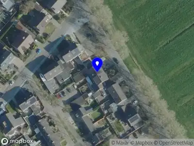 Brandweer met gepaste spoed naar de Dr. Buijsstraat in Maasbommel vanwege waarnemen gaslucht