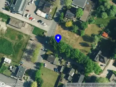 112 melding Brandweer met gepaste spoed naar de Industrieweg in Olst vanwege stormschade