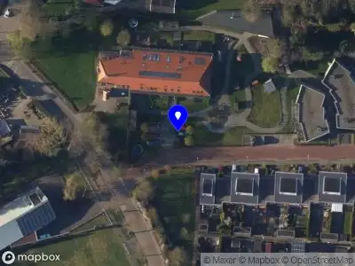 Brandweer met gepaste spoed naar de Cohnsheem in Marum vanwege stormschade