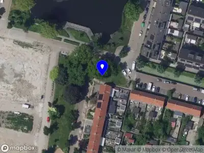 Brandweer met gepaste spoed naar de Marinus Spronklaan in Gorinchem vanwege gebouwbrand