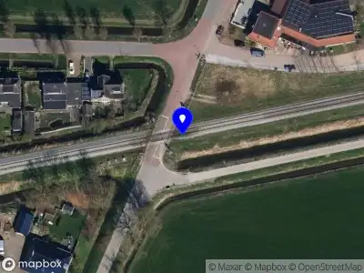 Brandweer met gepaste spoed naar de It Holt in Deinum vanwege stormschade