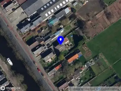 Brandweer met gepaste spoed naar de Sluisstraat in Musselkanaal vanwege stormschade