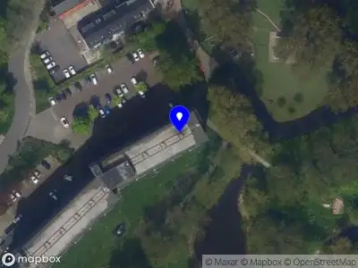 Ambulance met grote spoed naar de Cruquiuslaan in Leiden