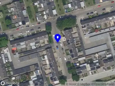 112 melding Brandweer met grote spoed naar de Van Schendellaan in Roosendaal vanwege reanimatie