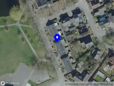 Brandweer met grote spoed naar de Dorpsstraat in Afferden vanwege gebouwbrand