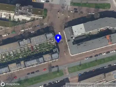 Ambulance met gepaste spoed naar de Timorstraat in Rotterdam