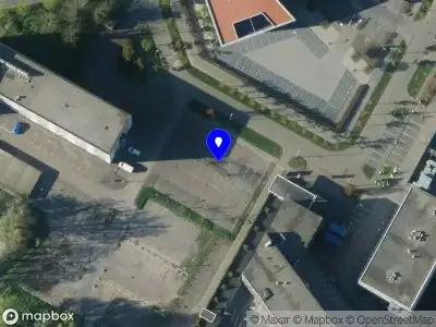 Ambulance met grote spoed naar de Comeniusstraat in Alkmaar