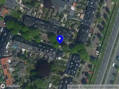 Ambulance met grote spoed naar de Velserbroekstraat in Santpoort-Noord