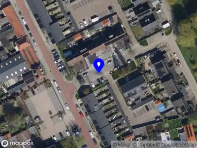 Brandweer met grote spoed naar de Eikenlaan in Klundert vanwege gebouwbrand