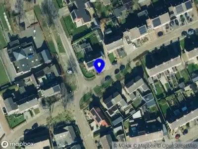 Brandweer met gepaste spoed naar de Weth. Vosstraat in Wanneperveen