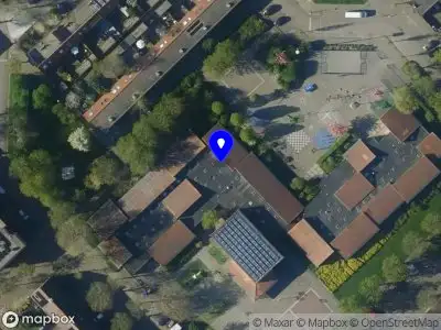 Ambulance met grote spoed naar de Toscanestraat in Alkmaar