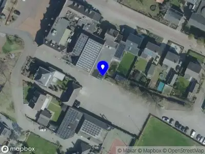 Brandweer met grote spoed naar de Krommedelseweg in Loosbroek vanwege afhijsen patient