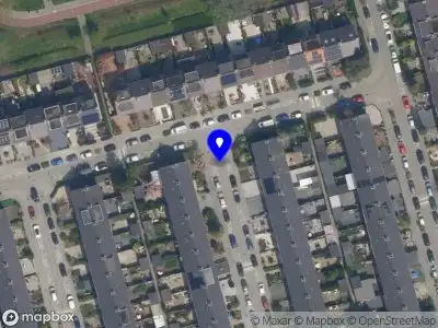 Ambulance met grote spoed naar de Cypergras in Rotterdam