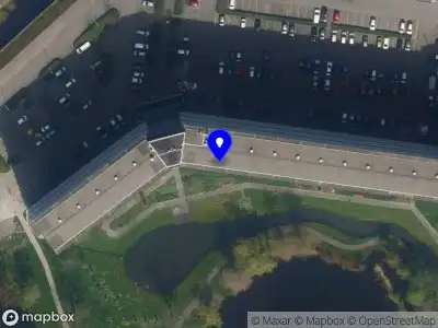 Ambulance met grote spoed naar de Beemsterhoek in Capelle aan den IJssel