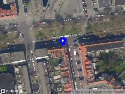 Ambulance met gepaste spoed naar de Slaghekstraat in Rotterdam