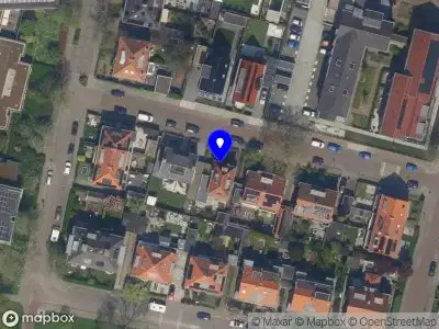 Ambulance met grote spoed naar de Louise de Colignystraat in Schiedam