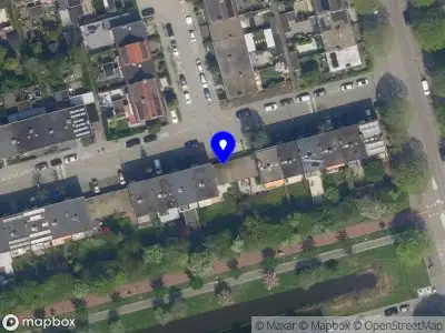Ambulance met gepaste spoed naar de Lieven de Keystraat in Rotterdam