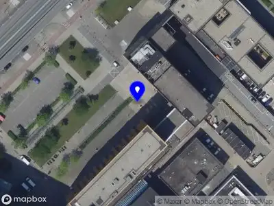 Ambulance met gepaste spoed naar de Albert Schweitzerplaats in Dordrecht