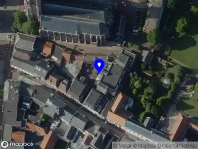 Ambulance met gepaste spoed naar de De Oude Schut in Weert