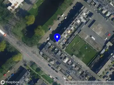 Ambulance met grote spoed naar de Meerkoetstraat in Lisse