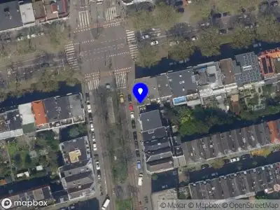 112 melding Ambulance met grote spoed naar de Claes de Vrieselaan in Rotterdam