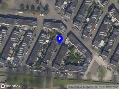 Ambulance met grote spoed naar de Gondelpad in Rotterdam