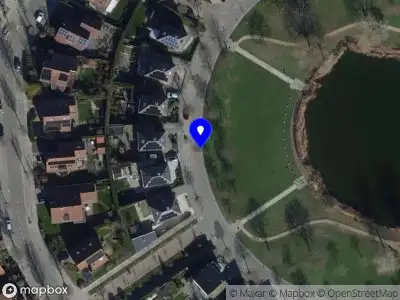 Brandweer met grote spoed naar de Wilhelmina Druckerlaan in Vlissingen vanwege reanimatie