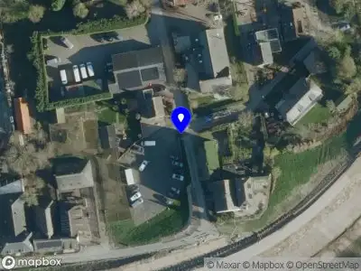 112 melding Brandweer met gepaste spoed naar de Kerkesteeg in Hellouw vanwege waarnemen gaslucht