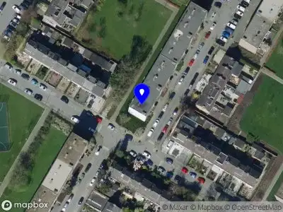 Ambulance met grote spoed naar de Menno ter Braakstraat in Rotterdam