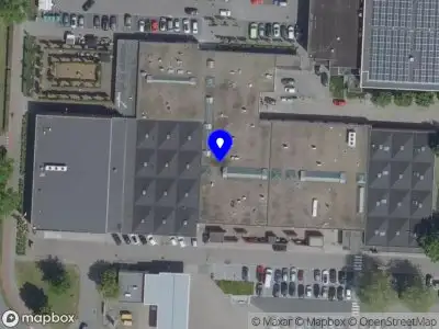 112 melding Brandweer met grote spoed naar de Winkelcentrum Coevering in Geldrop vanwege voertuigbrand