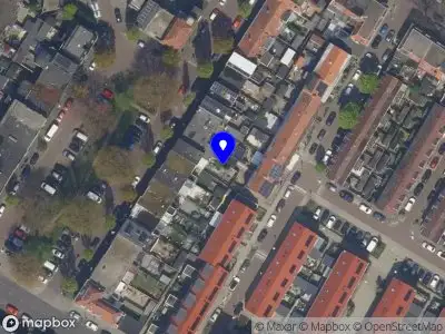 Ambulance met gepaste spoed naar de Van Schravendijkplein in Vlaardingen