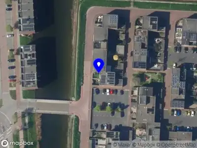 Ambulance met grote spoed naar de Balthasarschans in Zoetermeer