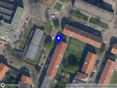 Ambulance met grote spoed naar de Oosteinde in Rotterdam