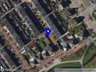 112 melding Brandweer met gepaste spoed naar de Plataanstraat in Terneuzen vanwege een buitenbrand