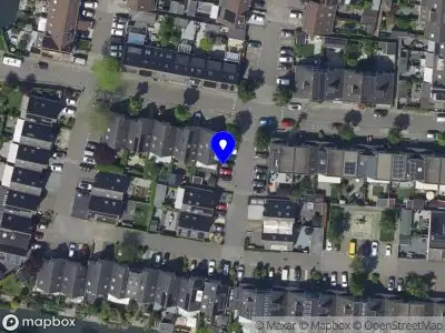 Ambulance met gepaste spoed naar de Bakema-erf in Dordrecht