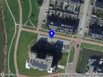 Brandweer met gepaste spoed naar de Houtblazerspad in Oud-Beijerland